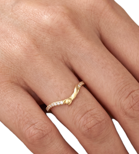 Round Cut Lab Diamond Twisted Vine Diamond Curved Chevron 14K Solid Gold Nature Inspired Leaf Texture <b>Stacking</b> Band - Product Image 6