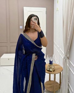 Sari de seda de organza pesada con bordado de lentejuelas y detalles de diamantes LCD, blusa de seda mono Banglori, ropa étnica para fiestas. - Product Image 4