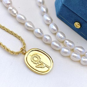 Collier en perles d'eau douce de style nouveau, 4-5 mm, avec pendentif en forme de cœur en forme de pelle, chaîne confortable pour la clavicule - Product Image 2