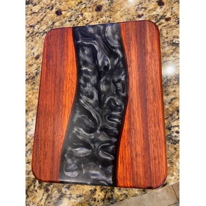 Tabla de Cortar de Madera y Resina Epoxi Resistente para Cocinas Profesionales, Tabla de Cortar de Madera y Resina Hecha a Mano para Comedor - Product Image 1