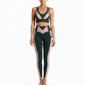 Conjunto deportivo sin costuras de canalé para mujer, ropa funcional para entrenamiento atlético, gimnasio, ejercicio, correr y entrenamientos. - Product Image 1