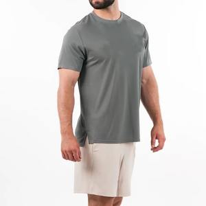 Conjunto de Ropa Casual de Verano para Hombre, Color Gris Sólido, Camiseta de Cuello Redondo y Manga Corta con Pantalones Cortos Deportivos, Atuendo Ligero de Dos Piezas - Product Image 6