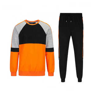 Añade tu diseño personalizado a los conjuntos deportivos de forro polar a precios de mayorista y de buena calidad para hermandades/fraternidades/escuelas/colejos, unisex. - Product Image 1