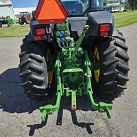 Trattore Agricolo 4WD Usato 5083 EN 85HP con Trasmissione a Ingranaggi e Cabina Chiusa