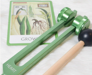 Diapasón de 136.1Hz para el Chakra del Corazón (4ª Nota), con Peso de Frecuencia, para Sanación Sonora y Baños de Sonido (Solfeggio) - Product Image 3