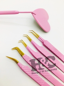 แหนบต่อขนตาแบบมืออาชีพ ยี่ห้อ New Hooper รุ่นปลายสีม่วง ดีไซน์ยั่งยืน ป้องกันแม่เหล็ก ผลิตจากสแตนเลสสตีล พร้อมโลโก้ Mink - Product Image 6