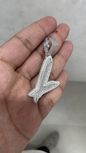 Colgante Personalizado con Letra L, Chapado en Plata, con Diamantes Moissanite Corte Baguette VVS, Estilo Hip Hop, Unisex, para Regalo - Product Image 4