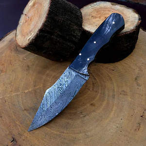 Cuchillo Utilitario de Acero de Damasco para Exteriores con Mango de Acero de Damasco Pulido y Hoja con Patrón Detallado para Colección de Viaje OEM - Product Image 5