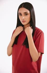 Camiseta Verde Oscuro de Alta Calidad con Estampado Floral Blanco, Top Informal de Manga Corta para Primavera/Verano, Ropa de Mujer - Product Image 2