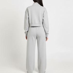 Conjunto Deportivo Personalizado para Mujer, Chaqueta Ligera y Pantalones Deportivos, Marca Privada, Fabricante de Ropa Deportiva al por Mayor - Product Image 5