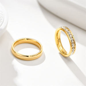 Bague de mariage empilable en or massif 9K 10K 14K 18K avec diamant rond cultivé en laboratoire, couleur DEF, clarté VS VVS, certifié IGI - Product Image 1