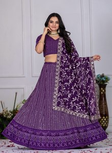 Nuevo conjunto de lehenga morado de georgette bordado, semisellado, con choli y dupatta. - Product Image 3