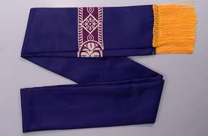 Túnicas Góticas para Padres Sacerdotes, Elegantes Túnicas Litúrgicas con Bordado Estampado, Vestimentas para el Clérigo, Túnicas Transpirables, OEM ODM Personalizadas - Product Image 2