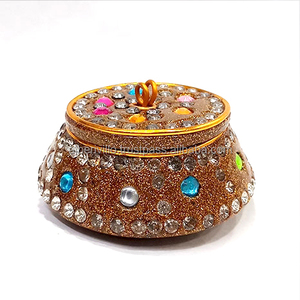 Caja de almacenamiento de joyas sostenible pequeña portátil con organizador de espejo con cuentas y caja de regalo de baratija para acceso en movimiento - Product Image 5