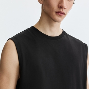 Men's <b>Red</b> Sleeveless Eco-Friendly Performance Workout Shirt O-Neck Collar Solid Pattern Casual Style 100% Cotton <b>Fabric</b> - Product Image 4