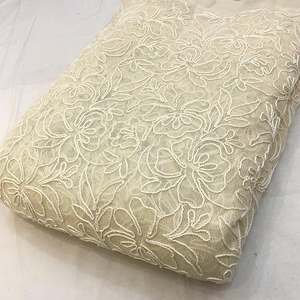 Tissu brodé africain de qualité supérieure, tissu en georgette à fils multiples pour robes de femmes, kaftans et vêtements de mode - Product Image 1