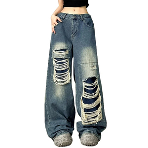 Jean baggy rétro en denim délavé coupe large pour femme, style streetwear oversize avec imprimé numérique - Product Image 1