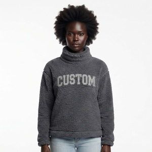 Sudaderas de Forro Polar Sherpa Beige para Mujer, Cuello Alto, con Logotipo Bordado Personalizado, Ropa de Abrigo Térmica Cómoda para Invierno - Product Image 5
