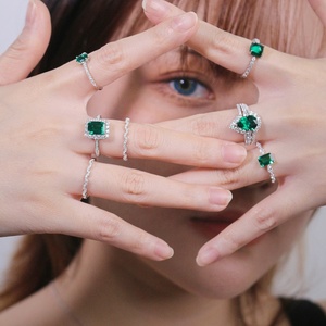 Anillo de Compromiso Vintage con Halo de Gema Esmeralda Verde Intenso en Plata de Ley 925 para Mujer, Joyería <span class=keywords><strong>Destiny</strong></span> <span class=keywords><strong>2022</strong></span> - Product Image 6