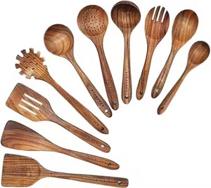Cuillère de service en bois de designer, ustensile de cuisine en bois naturel, outil de cuisson, de mélange et de service, finition polie, vaisselle de cuisine sans danger pour les aliments - Product Image 1