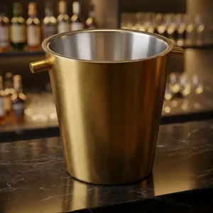 Seau à glace champagne or brossé en acier inoxydable à double paroi avec poignées latérales cylindriques minimalistes pour une meilleure prise en main - Product Image 5