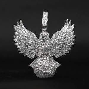 Pendentif Hip Hop en Moissanite Diamant Haute Demande, Bijou Tendance pour Hommes et Femmes, Accessoire de Mode Streetwear pour Fêtes, En Vente - Product Image 3