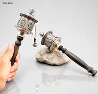 Nouveau Roue de prière bouddhiste artisanale en métal, en laiton sculpté, de forme irrégulière, artisanat religieux Asthamangal, cadeau du Nouvel An, numérique