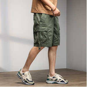 Shorts de sport en polyester pour hommes, taille élastique, coupe ample, longueur genou, couleur unie, pour l'été - Product Image 3