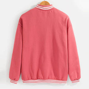 Veste universitaire unisexe rose à capuche avec doublure blanche et poignets rayés, tenue décontractée pour l'automne - Product Image 2