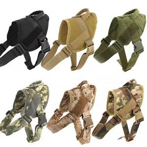 Harnais pour animaux de compagnie tendance, ajustement confortable, coutures durables, tissu respirant pour les promenades quotidiennes, les voyages et les activités de plein air - Product Image 4
