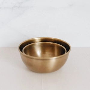 Juego de Tazones Encajables Hechos a Mano con Diseño Redondo Clásico en Acabado Bronce Antiguo para Servir, Cocina, Comedor y Decoración - Product Image 2