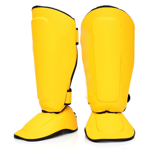 Protège-tibias et pieds légers jaunes et noirs durables pour l'entraînement de combat, en cuir avec fermeture auto-agrippante, équipement de boxe protecteur - Product Image 1