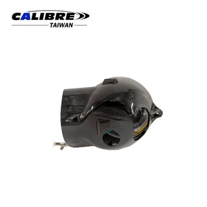 Faro Delantero para Motocicleta TAIWAN CALIBRE de 5 Pulgadas con Carcasa Negra y Lente Amarilla Diamante para Honda Monkey DAX - Product Image 5