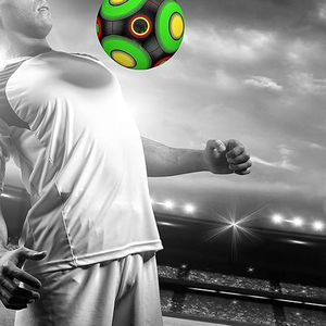 Balones de Fútbol de Entrenamiento al por Mayor para Adultos y Niños, Balones de Fútbol de Cuero PU con Impresión Personalizada Directa de Fábrica - Product Image 2