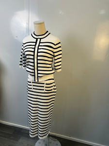 Cárdigan de Punto de Lana de Alta Calidad con Cuello en V y Manga Larga, Unisex, Invierno, Casual, Transpirable, Diseño Personalizable con Logotipo y Botones - Product Image 3