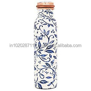 Botella de agua de cobre con estampado floral con arte esmaltado y diseño tradicional indio para una hidratación holística y un propósito de regalo - Product Image 4
