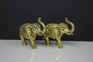 Handcrafted Brass <b>Elephant</b> Figurine (Single) Antique Finish Decorative <b>Elephant</b> Statue Home Office Decor - Product Image 4