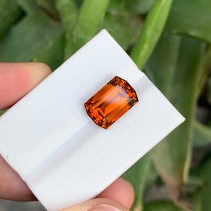 พลอยซิทรินอุรุกวัยทรงเหลี่ยมธรรมชาติ สีเหลืองทอง คุณภาพพรีเมียม สำหรับทำเครื่องประดับ - Product Image 5