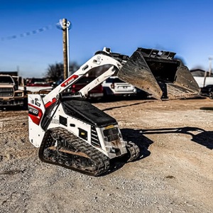 Minicargadora Bobcats MT100, herramienta compacta de construcción multiusos para paisajismo, agricultura y trabajos ligeros. - Product Image 5