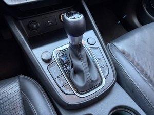 <span class=keywords><strong>Kona</strong></span> 2023 <span class=keywords><strong>Blanco</strong></span> Usado, Gasolina, Volante a la Izquierda, SUV, Listo para Enviar, Auto Usado Coreano, Segunda Mano, Pantalla Táctil, ADAS - Product Image 3