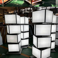 Espositore Luminoso a Cubo Rotante a 4 Lati, Lightbox LED Personalizzato per Menu di Negozi di Elettronica, Ristoranti, Poster Pubblicitari