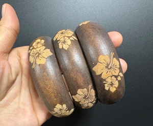 Bracelets en bois design pour femmes élégantes, bijoux naturels faits à la main, look boutique, élégants pour femmes - Product Image 5