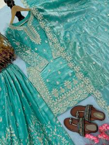 Conjunto Kurti Plazzo Dupatta de Último Diseño en Seda Gmy Pura con Bordado Intenso - Product Image 4