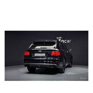 Bentley Bentayga 6.0 W12 Modelo Mayo 2017 con 88,916 km, Caja de Cambios Automática, Asientos de Cuero, Volante a la Izquierda, Cámara Trasera - Product Image 4