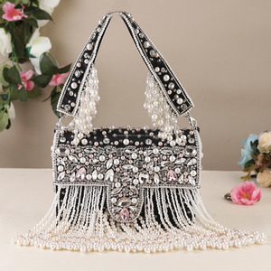 Embrayage de broderie pour les femmes Faveurs de mariage cadeau Embrayages de soirée à un prix abordable par LUXURY CRAFTS - Product Image 5