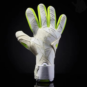 ถุงมือผู้รักษาประตูฟุตบอลแบบกำหนดเอง ถุงมือกีฬาหนัง PU ถุงมือผู้รักษาประตูมืออาชีพ - Product Image 2