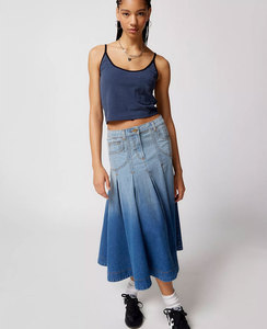 Best Selling Women's Casual <b>Cropped</b> Tee Sleeveless O-Neck Bodycon <b>Top</b> Breathable Knitted Fabric Fitted and Sexy Version - Product Image 3