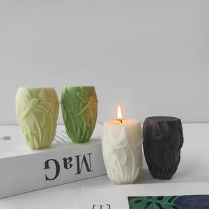 Molde de Silicona para Velas de Resina Hechas a Mano, con Forma de Columnas Redondas con Relieve de Animales, para Velas Aromáticas y Piedras Perfumadas - Product Image 4