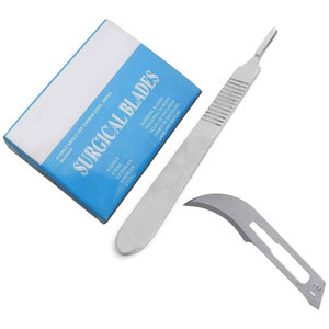 Caja de 100 Piezas de Cuchillas de Bisturí Manuales de Acero Inoxidable Alemán, Estériles # 12 Herramientas Quirúrgicas Desechables Profesionales para Corte Médico - Product Image 1