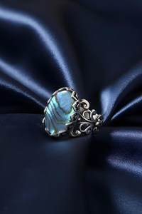 Anillo de abulón hecho a mano en plata de ley, estilo vintage bohemio, anillo con piedra preciosa para mujer, joyería artesanal. - Product Image 2